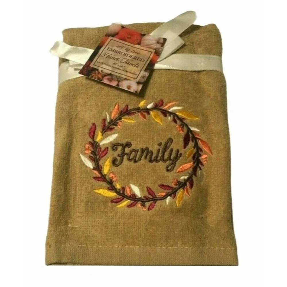 Thanksgiving Hand Towels Embroidered Bathroom Beige Harvest Family Fall Set of 2